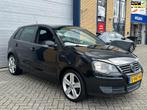 Volkswagen Polo 1.2-12V Trendline, lichtmetaal, airco, 5 deu, Voorwielaandrijving, Stof, Gebruikt, Zwart