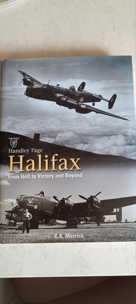 Handley Page Halifax boek - K.A. Merrick, Boeken, Oorlog en Militair, Zo goed als nieuw, Luchtmacht, Tweede Wereldoorlog, Ophalen of Verzenden