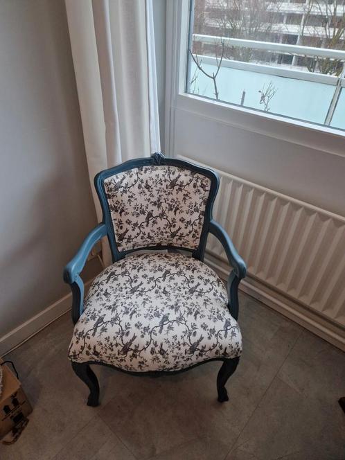 Queen Ann brocante stoel fauteuil., Antiek en Kunst, Antiek | Meubels | Stoelen en Banken, Ophalen