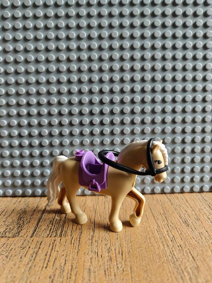 LEGO Paard met zadel en tuig, Kinderen en Baby's, Speelgoed | Duplo en Lego, Gebruikt, Lego, Complete set, Ophalen of Verzenden