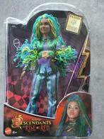 DESCENDANTS 4 CORE DOLL 3 - ULIANA - SISTER OF URSULA, Verzamelen, Poppen, Ophalen of Verzenden, Nieuw, Pop