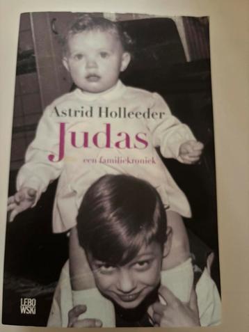 Astrid Holleeder - Judas beschikbaar voor biedingen