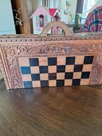 Handgesneden Balinees Schaak/backgammon  Spel., Ophalen of Verzenden