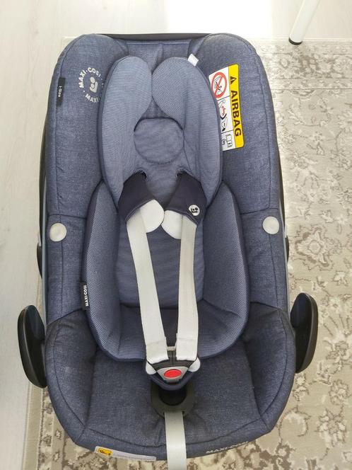 Maxi-cosi Pebble Pro i-Size, incl. voetenzak & regenhoes, Kinderen en Baby's, Autostoeltjes, Zo goed als nieuw, Maxi-Cosi, 0 t/m 13 kg