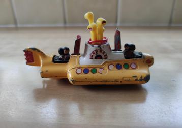 yellow submarine beschikbaar voor biedingen