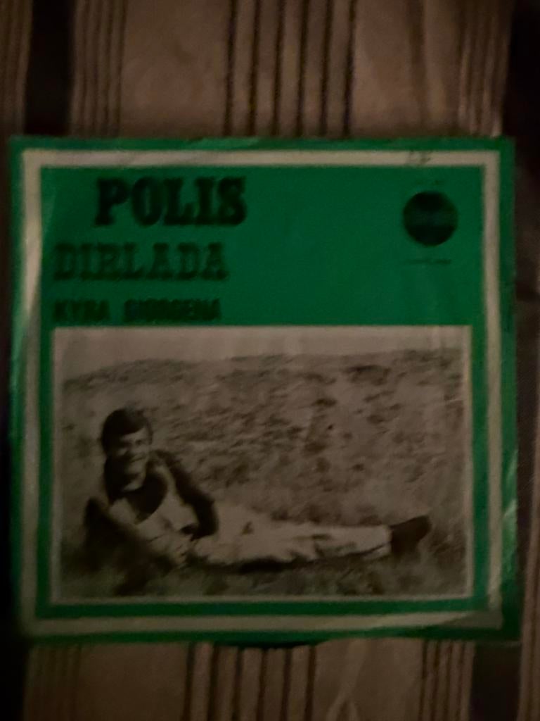 Polis Dirlada - Kyra Giorgena Vinyl Plaat, Ophalen of Verzenden, Zo goed als nieuw, Overige formaten