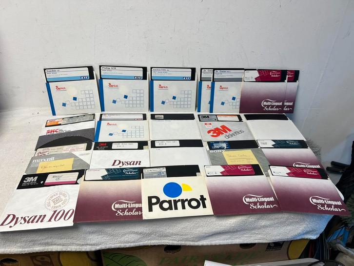 Te Koop : Vintage Verschillende Diskettes Floppydisks 22x, Computers en Software, Vintage Computers, Ophalen of Verzenden