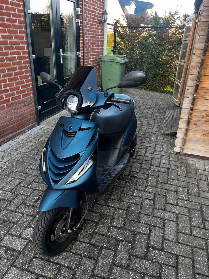 Piaggio zip 4t 2020, Fietsen en Brommers, Scooters | Piaggio, Zo goed als nieuw, Zip, Benzine, Ophalen