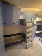 Complete kinderslaapkamer 2 bedden,kasten en bureau, Ophalen of Verzenden, Zo goed als nieuw, Hoogslaper
