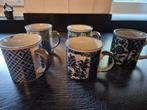 5 Blauwe Mokken met Diverse Motieven, Gebruikt, Keramiek, Ophalen of Verzenden, Overige stijlen