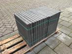 Grijze beton tegels en opsluitbanden over en op te halen!, Ophalen, Nieuw, 5 tot 10 m², Beton