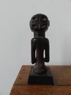 Luba-Hemba beeldje op sokkel, hoogte ca 13 cm, Verzenden