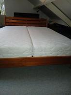 Kersen houten 2 persoons bed, Huis en Inrichting, Slaapkamer | Bedden, Gebruikt, Tweepersoons, Ophalen of Verzenden, 160 cm