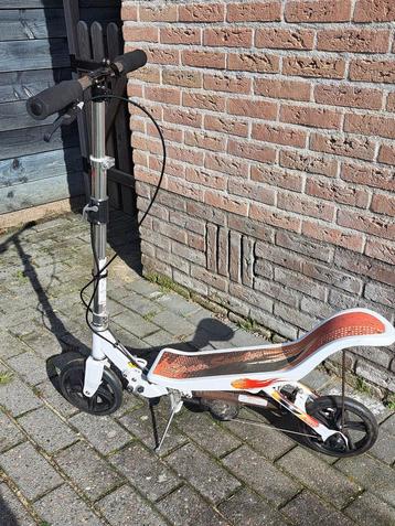 space scooter wit beschikbaar voor biedingen