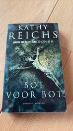 Kathy Reichs - Bot aan bot, Boeken, Ophalen of Verzenden, Zo goed als nieuw, Kathy Reichs