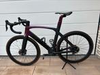 Trek Madone SLR 7, Carbon, Zo goed als nieuw, Meer dan 20 versnellingen, 53 tot 57 cm