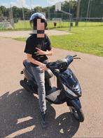 172cc (180) zip, Fietsen en Brommers, Scooters | Piaggio, Ophalen, Zo goed als nieuw, Zip