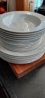 Arzberg Germany borden, Huis en Inrichting, Keuken | Servies, Gebruikt, Ophalen of Verzenden, Bord(en), Overige stijlen