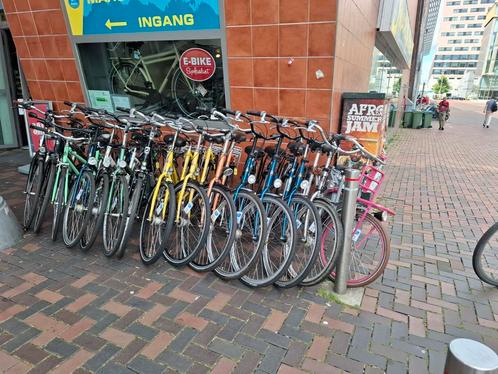 Tweedehands, Batavus  gazelle,  sparta, raleigh, Fietsen en Brommers, Fietsen | Dames | Damesfietsen, Gebruikt, Batavus, Ophalen