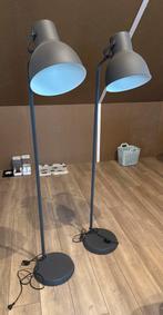 2 Ikea Hektar vloerlampen - zo goed als nieuw!, Ophalen, Zo goed als nieuw, Metaal, 150 tot 200 cm