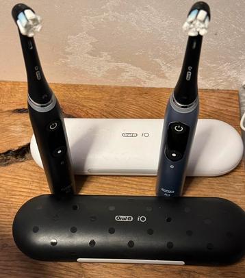 Oral B IO Series 9 - 2 tandenborstels inclusief travel case beschikbaar voor biedingen