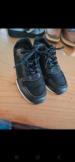 Sneakers beekman 38, Kleding | Dames, Schoenen, Ophalen of Verzenden, Zo goed als nieuw, Sneakers of Gympen