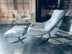 Fauteuil met voetenbank turquise, Huis en Inrichting, Fauteuils, Ophalen of Verzenden, Zo goed als nieuw, 50 tot 75 cm