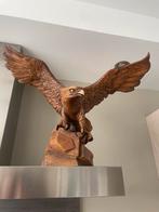 Leuke uit hout gesneden arend  roof / vogel, Huis en Inrichting, Woonaccessoires | Wanddecoraties, Ophalen, Zo goed als nieuw