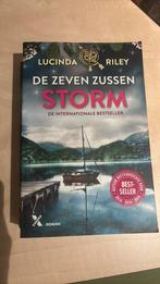 Lucinda Riley - Storm, Lucinda Riley, Ophalen of Verzenden, Zo goed als nieuw, Nederland