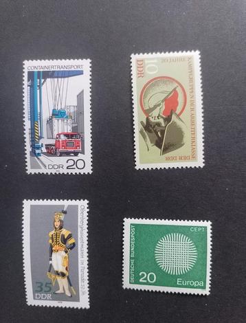 Oost-Duitse Postzegels - DDR Collectie beschikbaar voor biedingen