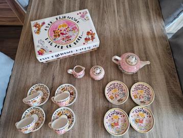 Blond Amsterdam Pop En Beer Kinder Servies beschikbaar voor biedingen