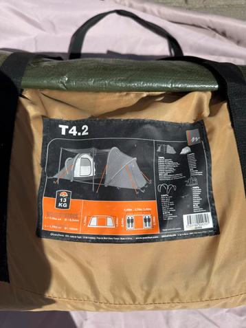 Quechua T4.2 4-persoons tent beschikbaar voor biedingen