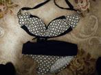 nog als nieuwe Bikini Zwart Wit cups gevoerd HEMA M = 38 -40, Verzenden, Zwart, Zo goed als nieuw, Bikini