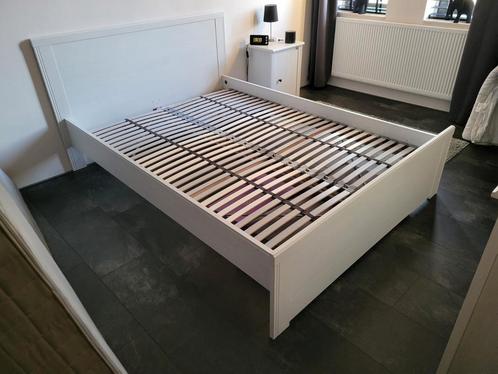 Slaapkamer meubelset Brusali (ikea), Huis en Inrichting, Slaapkamer | Bedden, Zo goed als nieuw, Tweepersoons, 140 cm, 200 cm