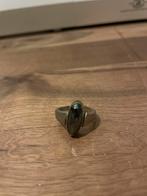 Witgouden ring met zwarte steen, 18 tot 19, Gebruikt, Zwart, Ophalen of Verzenden