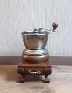 Oude koffiemolen op 4 pootjes, Antiek en Kunst, Antiek | Keukenbenodigdheden, Ophalen of Verzenden