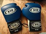 Bokshandschoenen STB 10 oz, Ophalen, Gebruikt, Bokshandschoenen