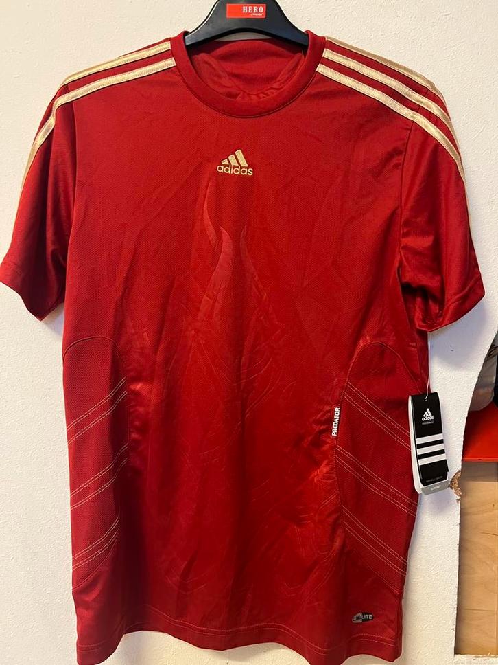 Adidas Predator Deadstock Elite shirt rood/goud-Kaartje S, Sport en Fitness, Voetbal, Nieuw, Shirt, Maat S, Ophalen of Verzenden