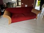 Vintage Bank met Rotan Armleuningen, Huis en Inrichting, Banken | Bankstellen, Ophalen of Verzenden