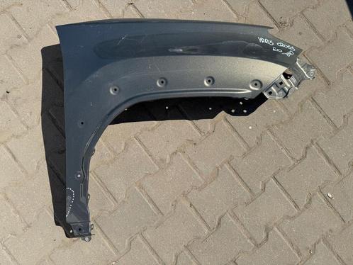 Toyota Yaris Cross rechtervoorvleugel, Auto-onderdelen, Carrosserie en Plaatwerk, Spatbord, Toyota, Gebruikt, Ophalen of Verzenden