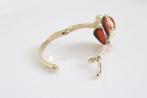 Vintage Gouden Bloedkoraal Ring Met Sluiting, 18 tot 19, Gebruikt, Ophalen of Verzenden, Met edelsteen