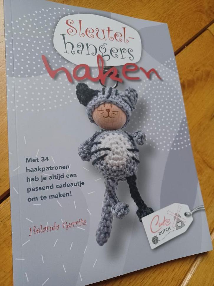 Yvonne Rabb - Sleutelhangers haken - nieuw, Boeken, Hobby en Vrije tijd, Zo goed als nieuw, Breien en Haken, Ophalen of Verzenden