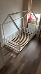 Peuterbed Prenatal 70x140cm (bedhuisje), Ophalen, 70 tot 85 cm, 140 tot 160 cm, Zo goed als nieuw