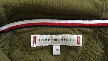 Tommy hilfiger hoodie maat 164, nette staat beschikbaar voor biedingen