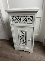 Mooi brocanten houten (nacht) kastje, Antiek en Kunst, Antiek | Meubels | Kasten, Ophalen