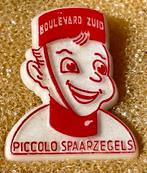 Speldje Boulevard Zuid Piccolo Spaarzegels Rood, Verzamelen, Speldjes, Pins en Buttons, Ophalen of Verzenden, Zo goed als nieuw