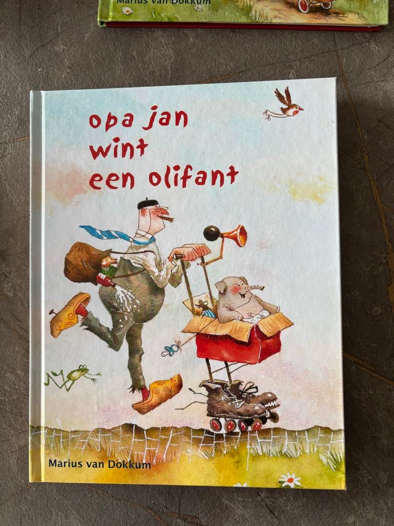 M. van Dokkum - Opa Jan wint een olifant, Ophalen of Verzenden, Zo goed als nieuw, M. van Dokkum