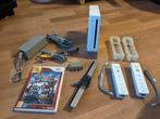 Wii spelcomputer + 2 controllers + spel, Spelcomputers en Games, Spelcomputers | Nintendo Wii, Ophalen of Verzenden, Gebruikt