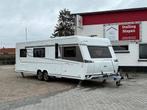 Eriba Nova S 690 2019 FULL OPTION, Rondzit, 95 kg, Frans bed, 7 tot 8 meter