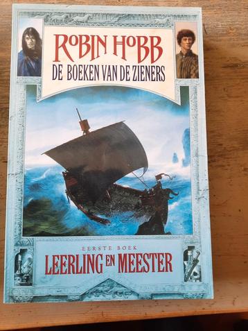 Robin Hobb - 1 Leerling en meester beschikbaar voor biedingen